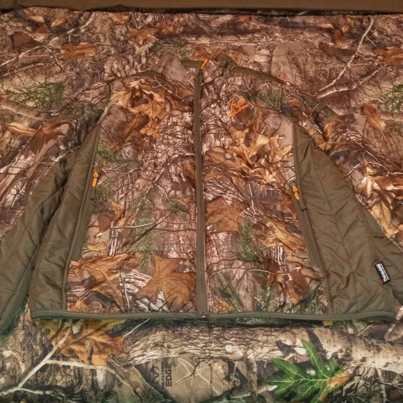 Realtree Jacket - Picture 2 of 2